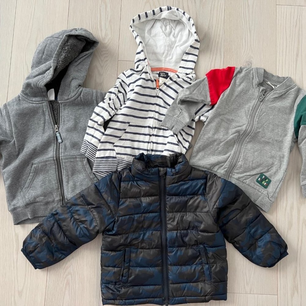 Boy's Lot Set of 4 Pieces Hoodies and Quilted Jacket ( Various 2-3 YRS )